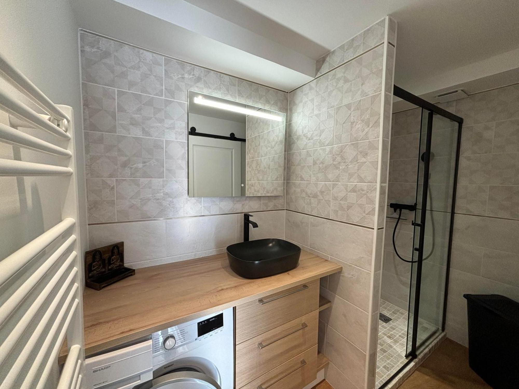 Location D'Un Superbe Appartement Avec Piscine Roquebrune-sur Argens Dış mekan fotoğraf